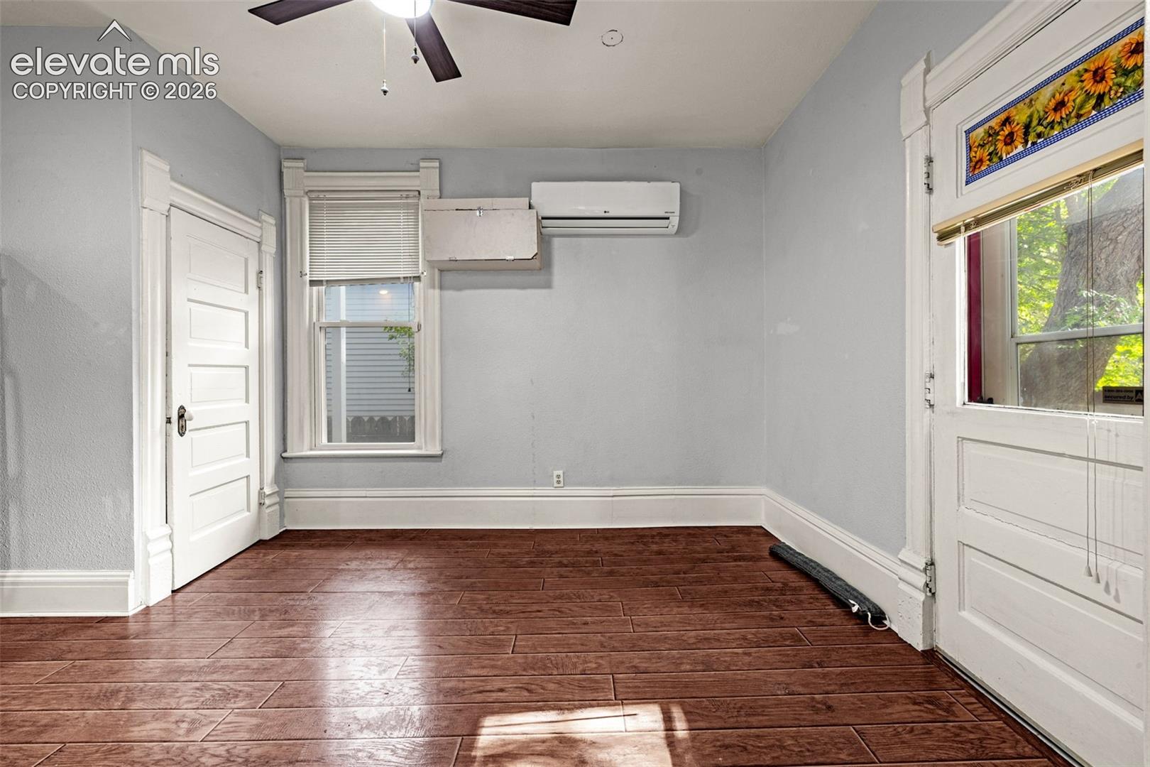 Main level unit