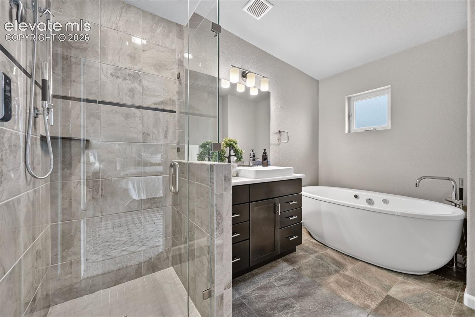 Photo 6 of 94 Cheyenne Boulevard, Colorado Springs