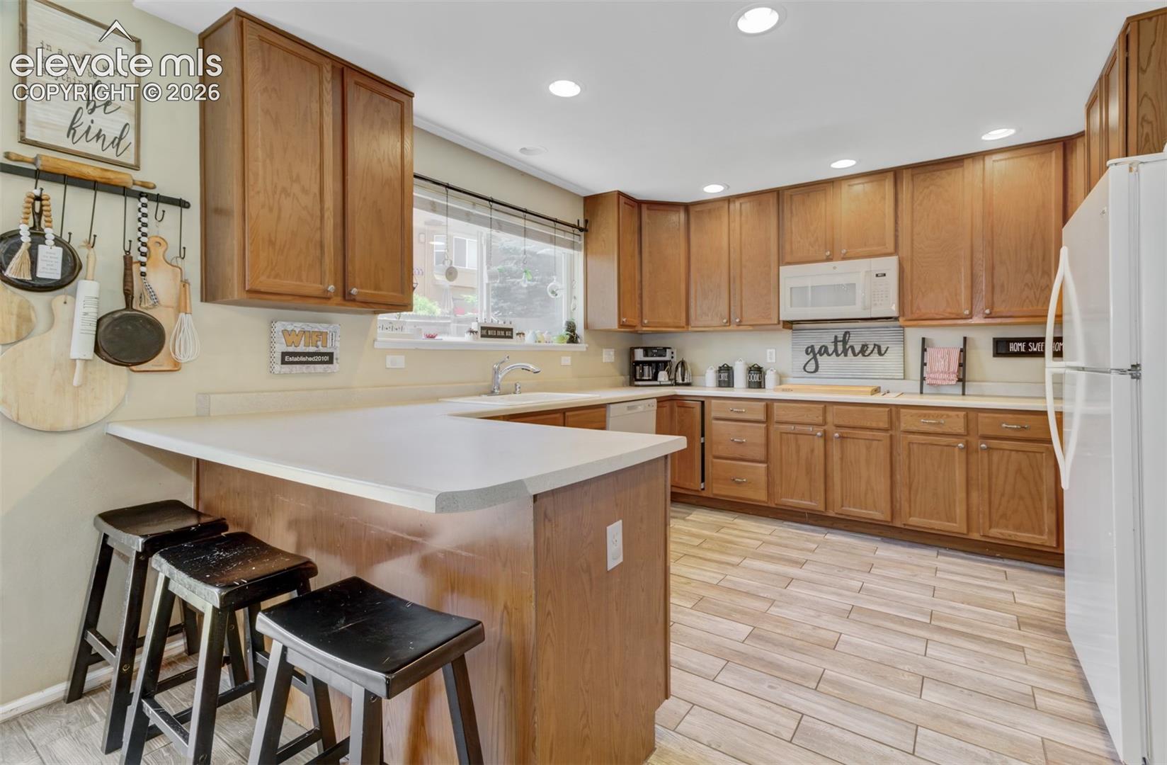 Photo 8 of 4323 Round Hill Drive, Colorado Springs