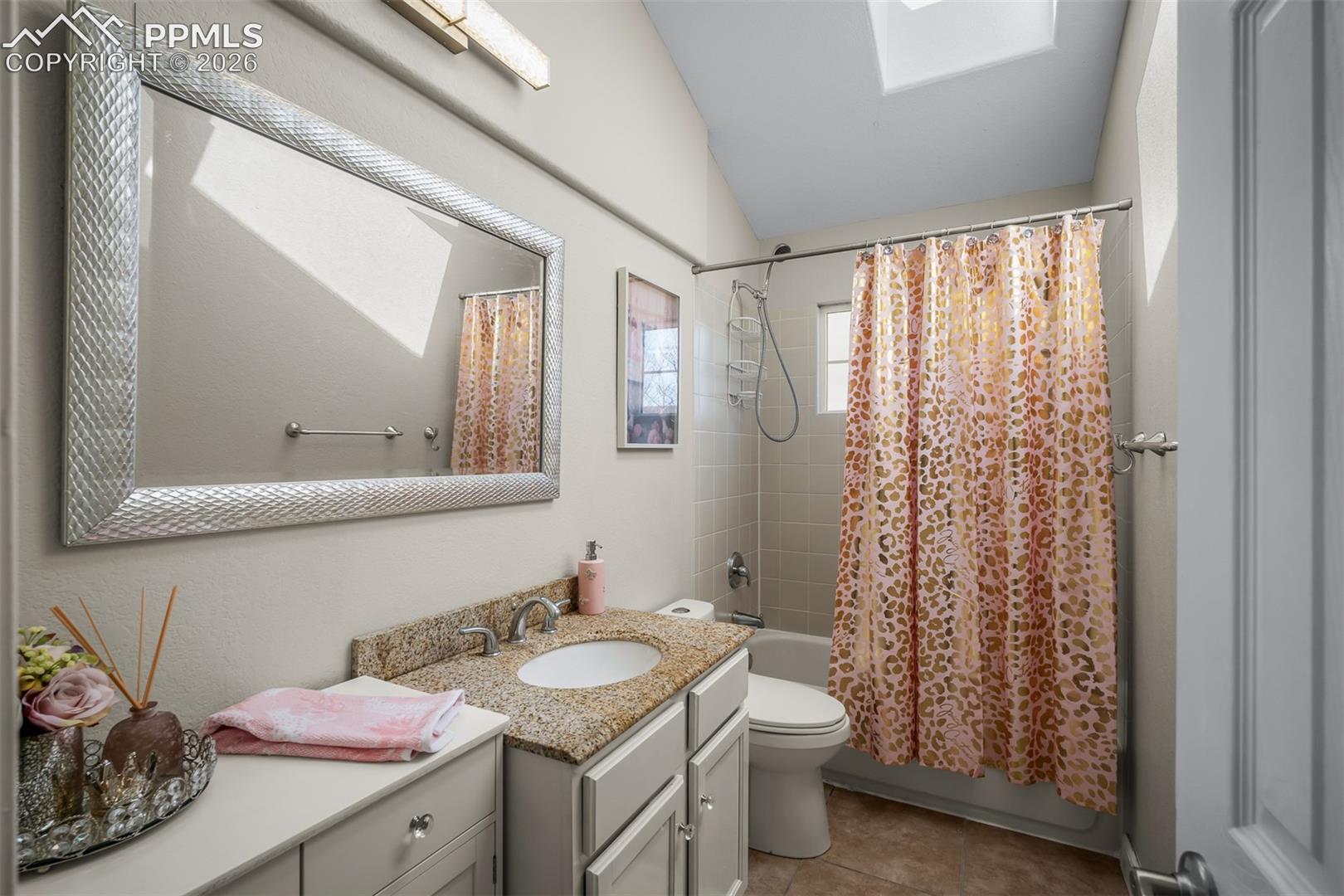 5521 Calamity Jane Lane