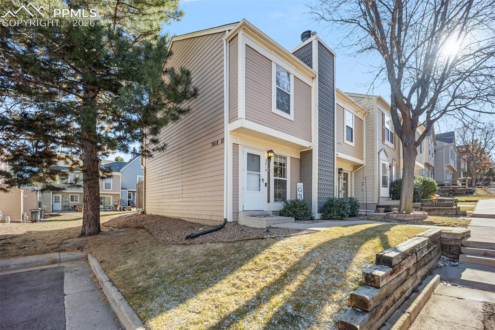 Photo 4 of 3618 Queen Anne Way, Colorado Springs