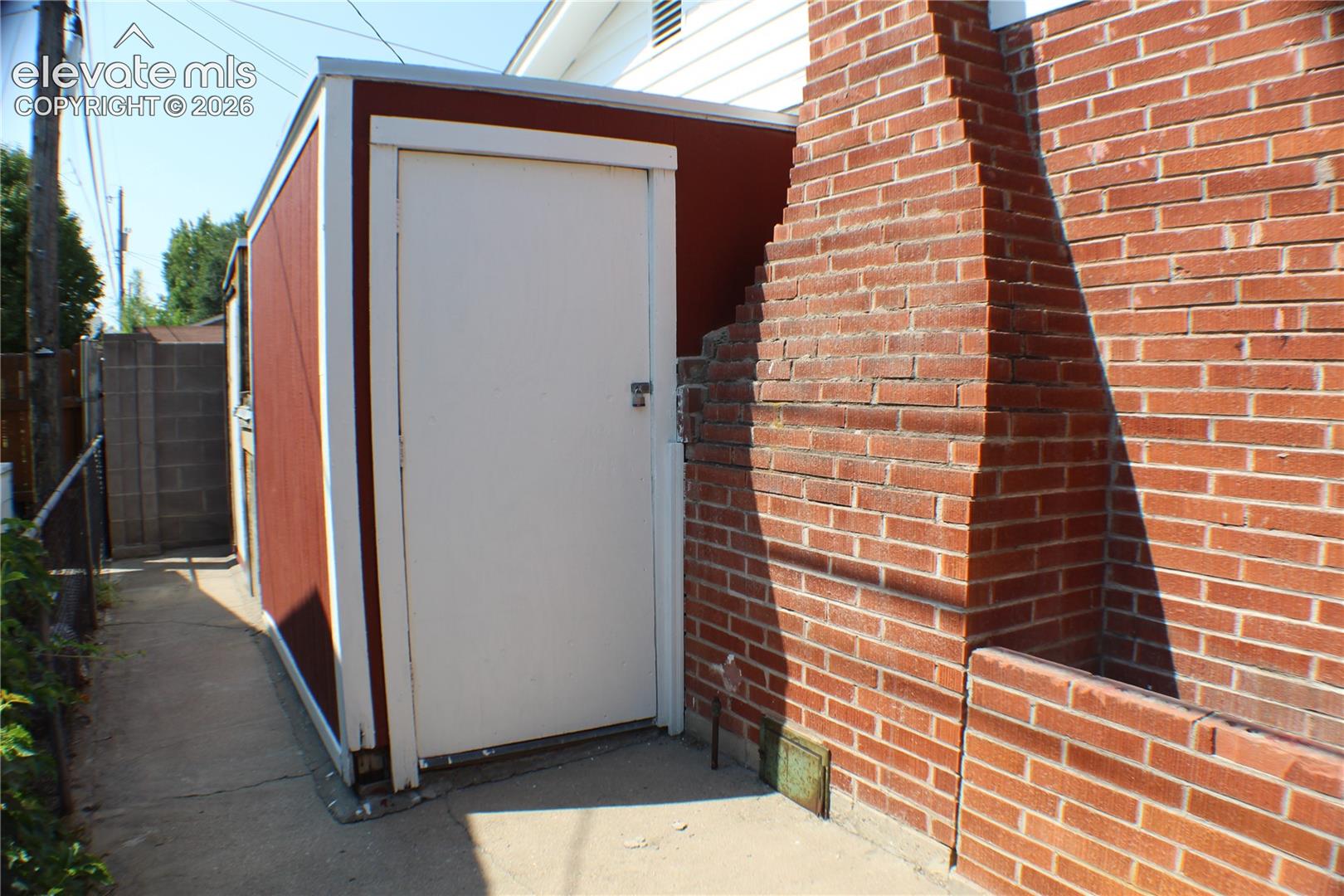 Extra exterior onsite storage
