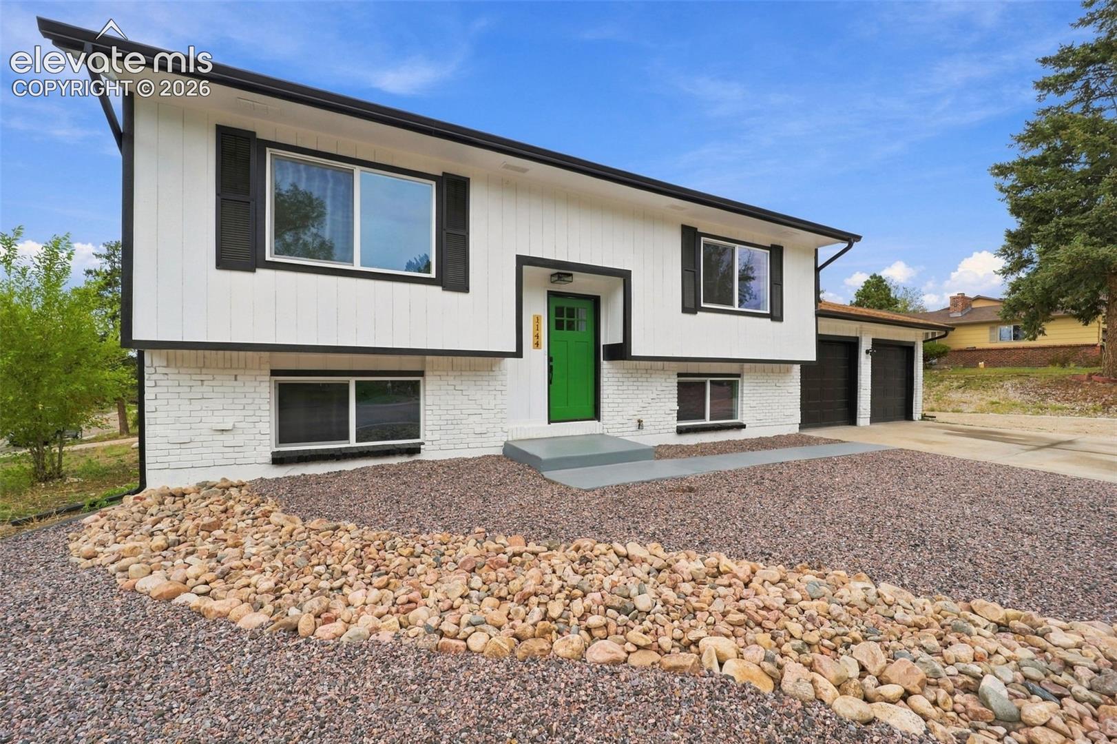 Photo 6 of 1144 Kachina Drive, Colorado Springs