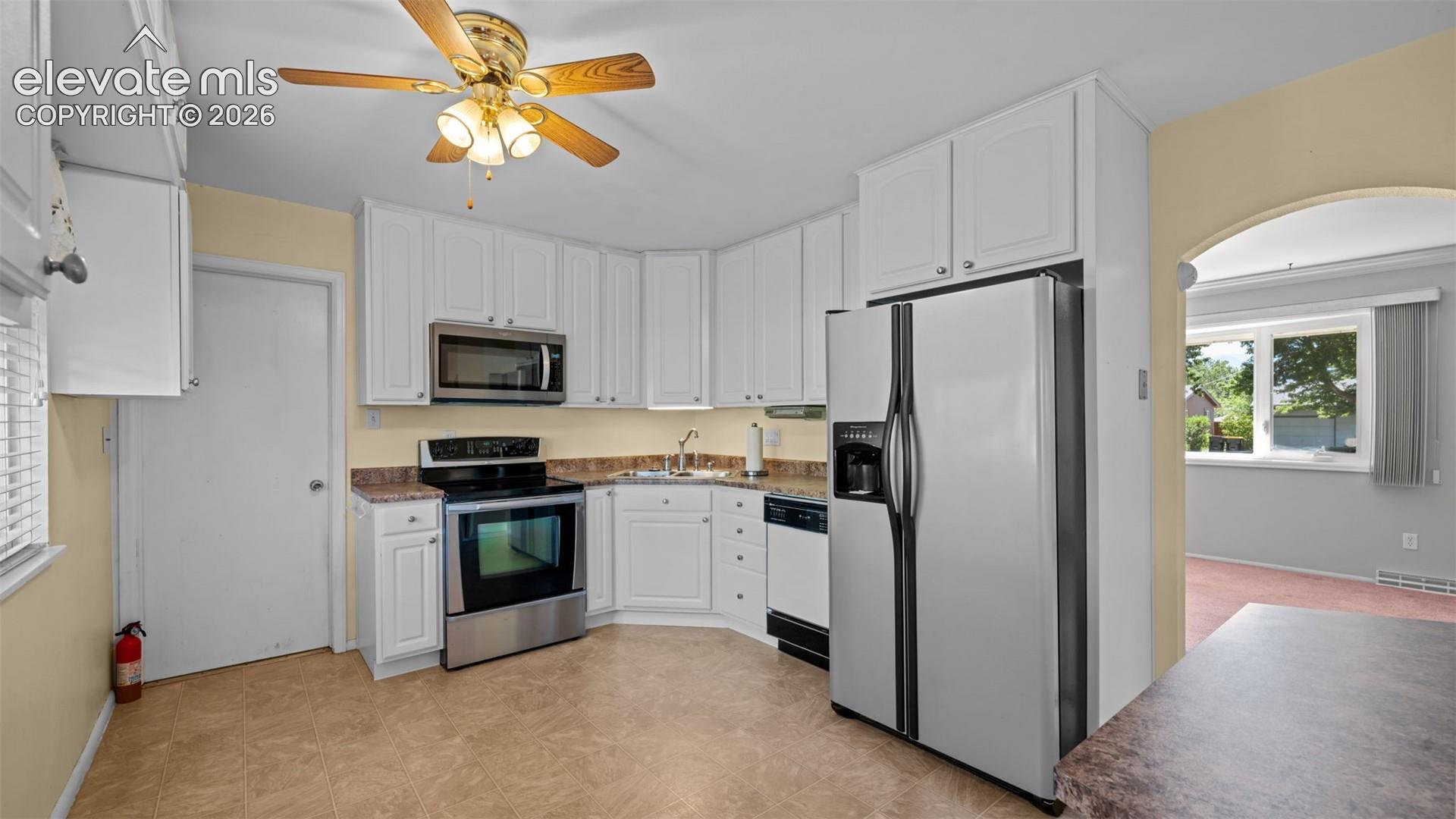 Photo 17 of 1719 Wynkoop Drive, Colorado Springs