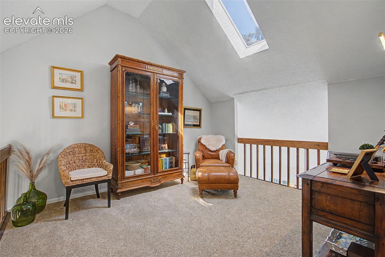 Terrific Loft Space w/Vaulted Ceiling & Skylight