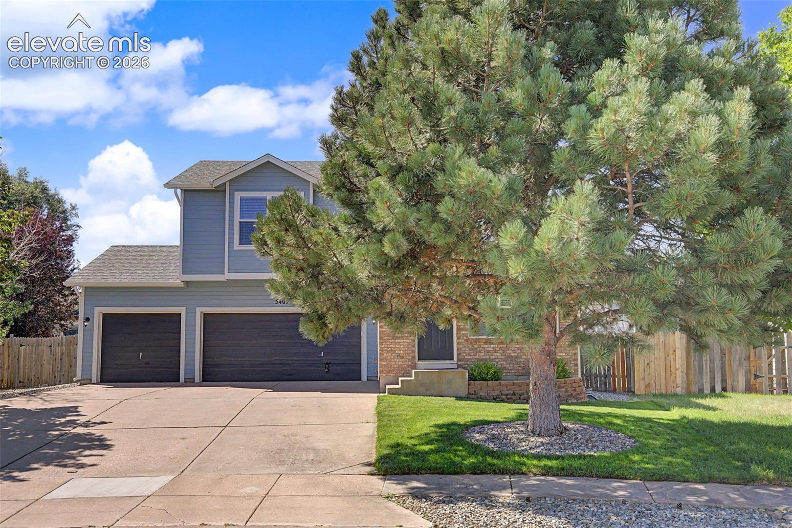 5407 Luster Dr, Colorado Springs, CO 80923
