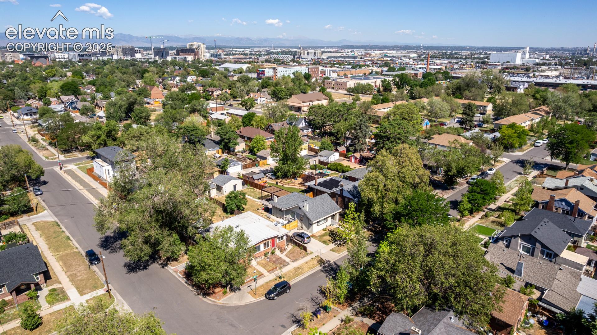 Expansive fenced property
