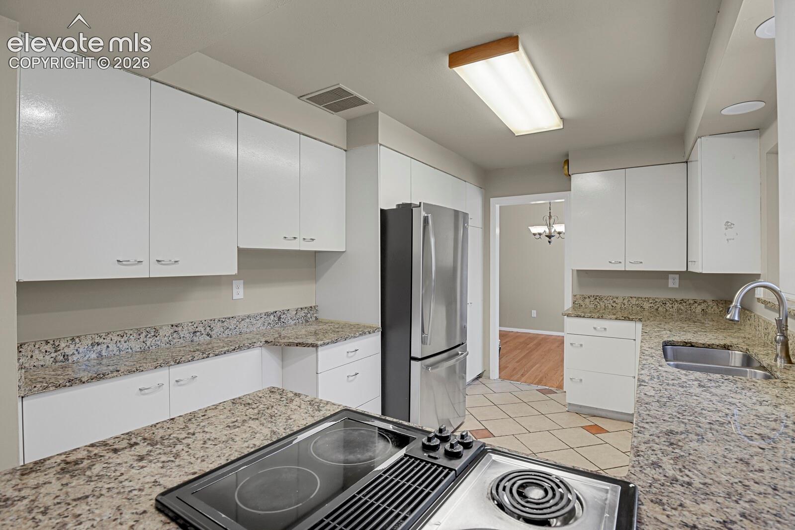 Photo 18 of 2440 San Carlos Circle, Colorado Springs