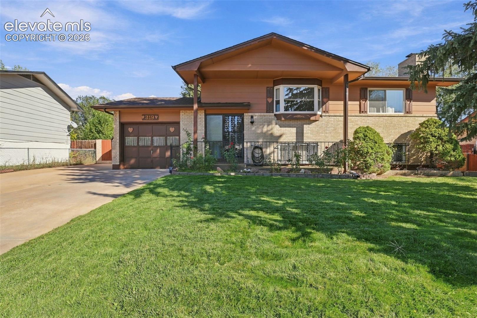 Photo 7 of 319 Fairfax Street, Colorado Springs