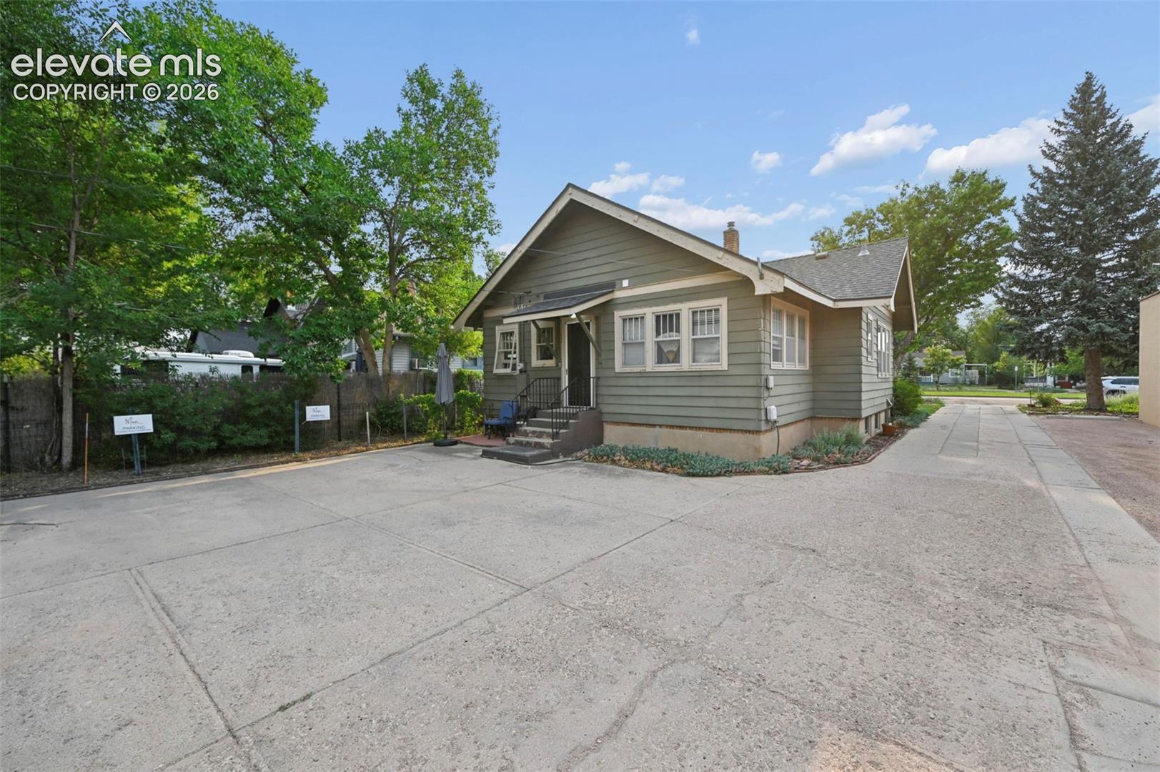 2408 Nevada Ave, Colorado Springs, CO 80907