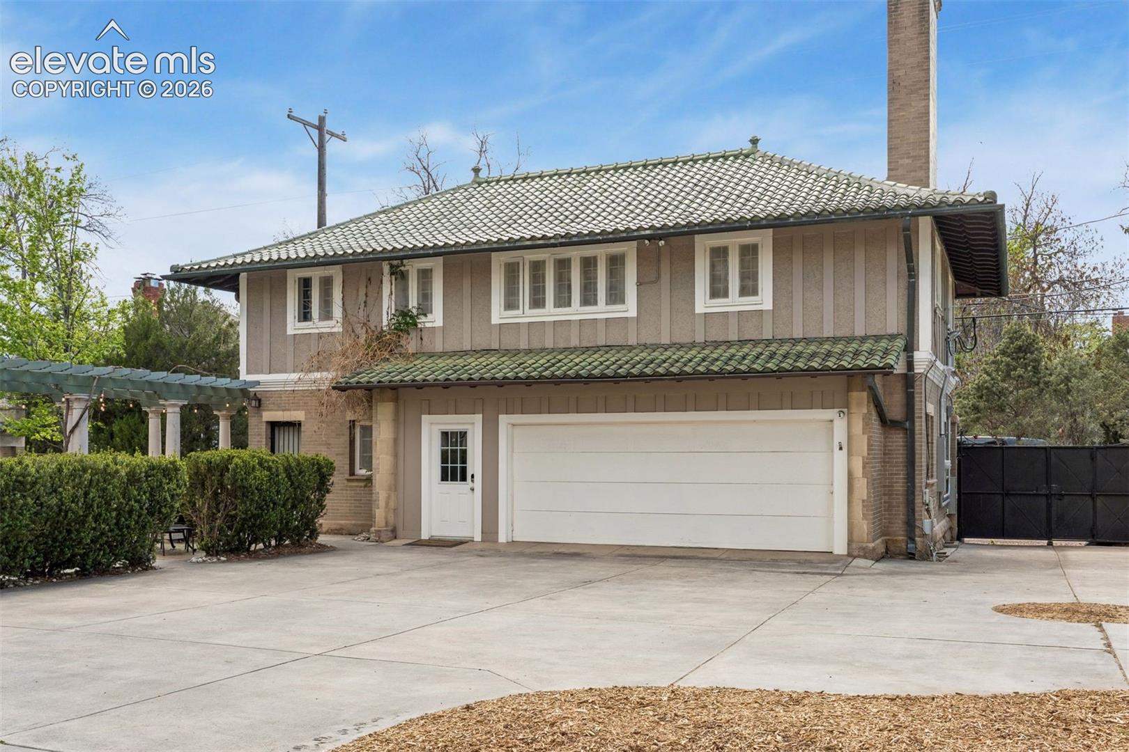 Oversized 2 car garage and 3 bedroom 1 bath guest house.