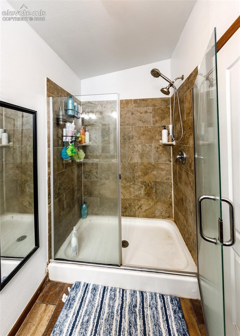 2nd bathroom