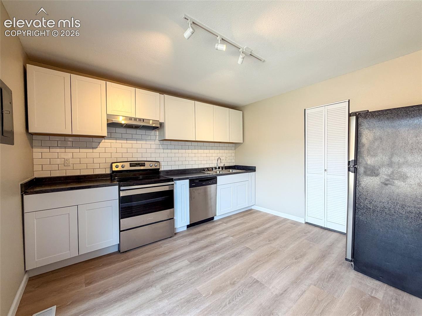Photo 10 of 372-374 S Greensboro Street, Colorado Springs