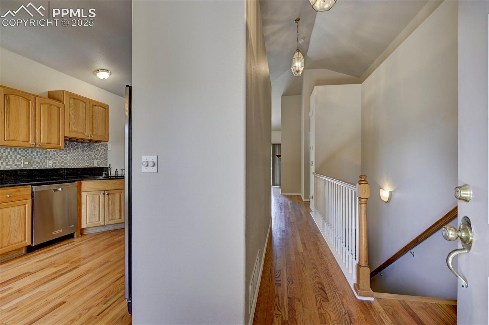 Photo 7 of 5536 Sonnet Heights, Colorado Springs