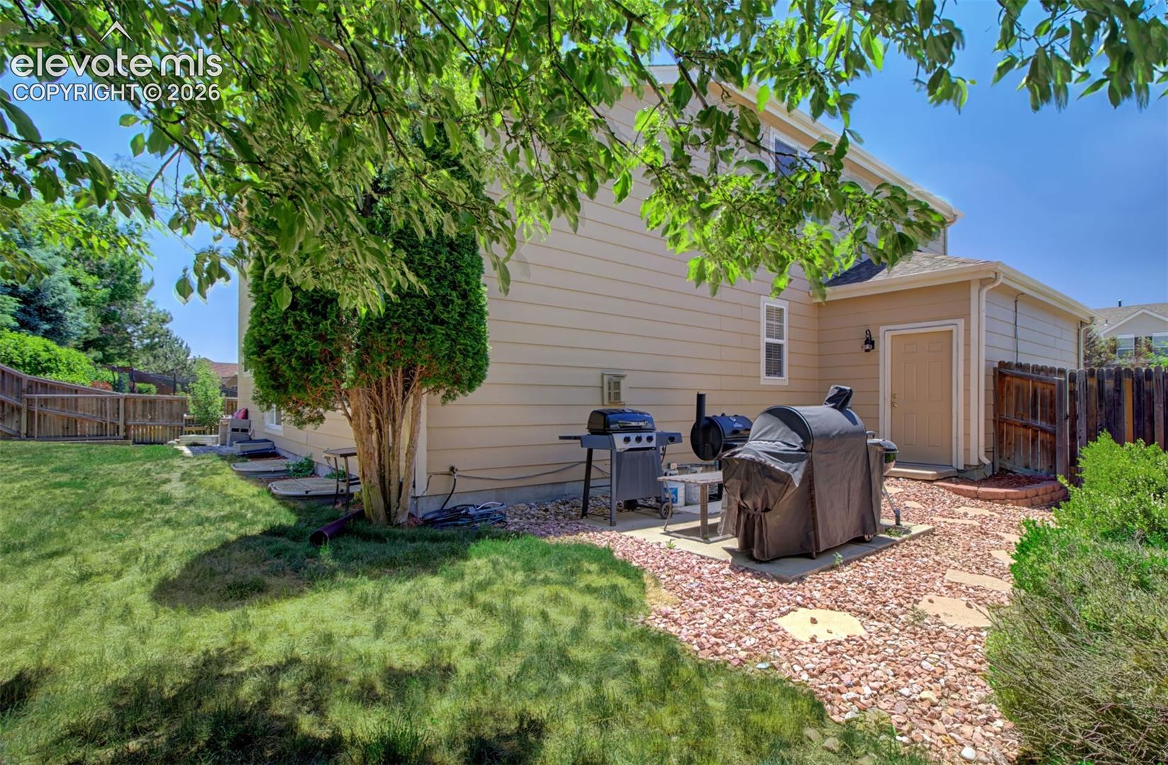Photo 26 of 4323 Round Hill Drive, Colorado Springs