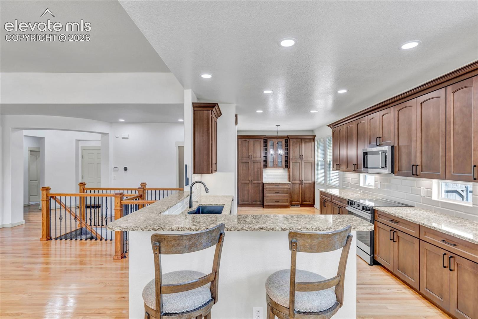 Photo 14 of 3575 Hollycrest Drive, Colorado Springs