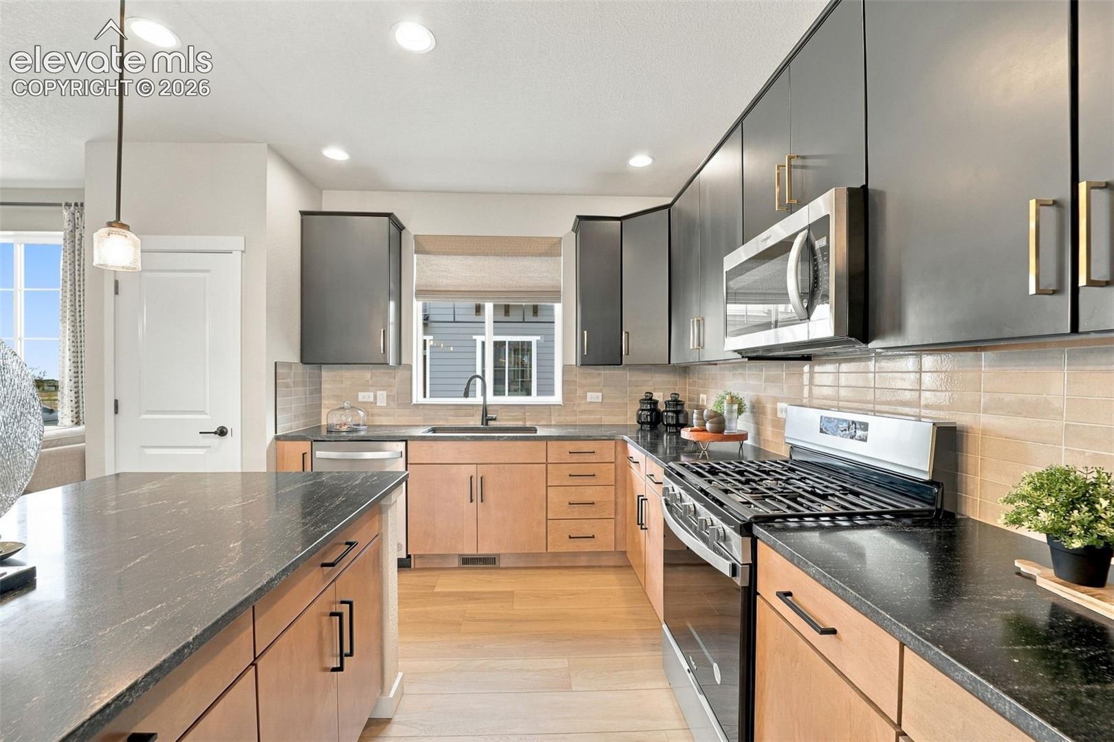 Photo 17 of 6954 Knapp Drive, Colorado Springs