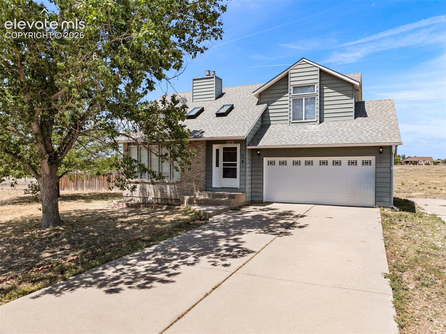 967 W Yerba Buena Dr, Pueblo, CO 81007