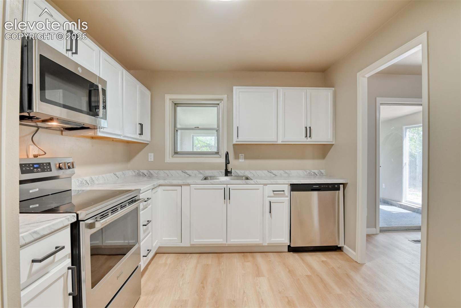 2806 Casden Cir, Colorado Springs, CO 80909