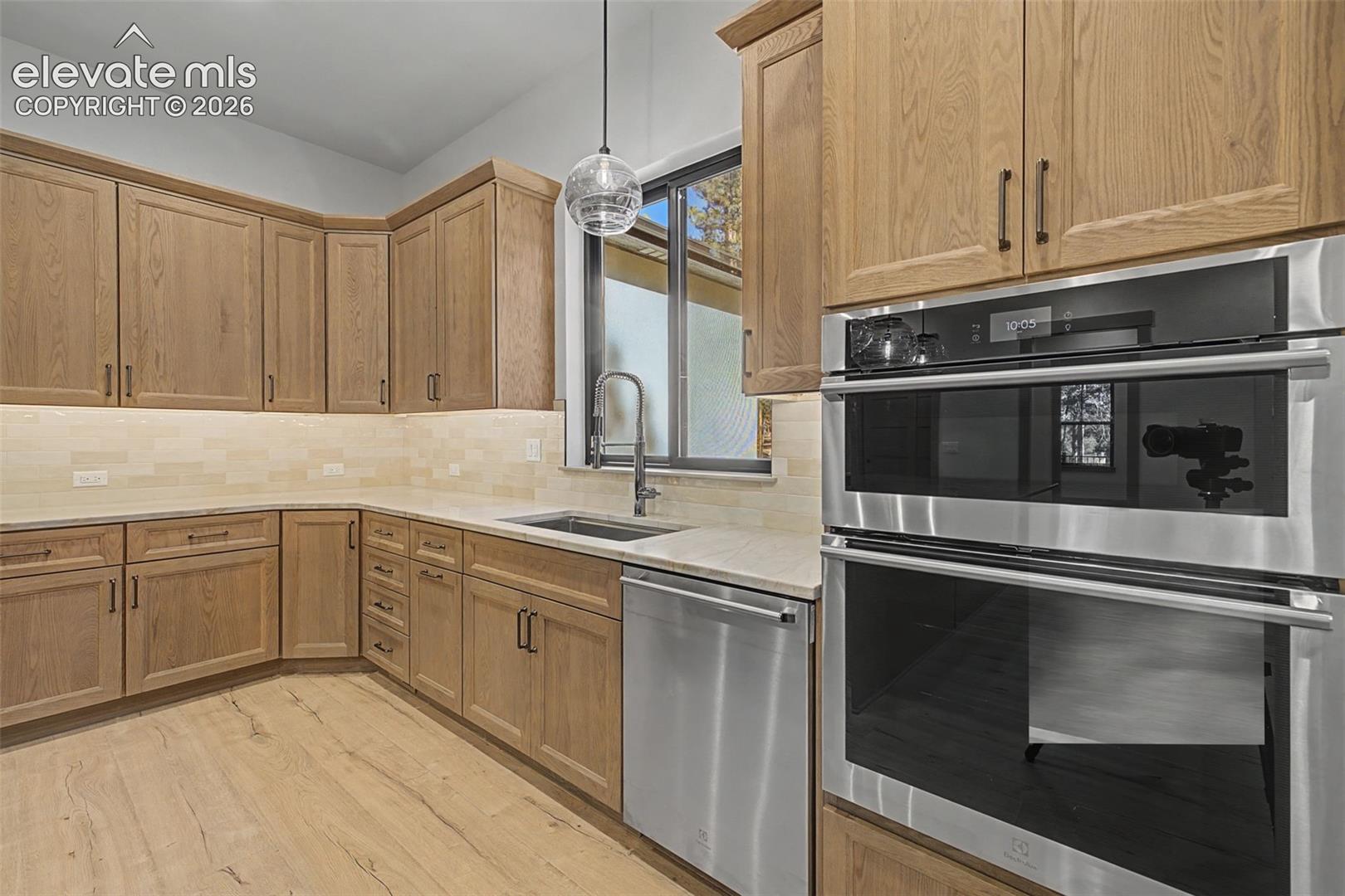 Photo 15 of 18165 Woodhaven Drive, Colorado Springs