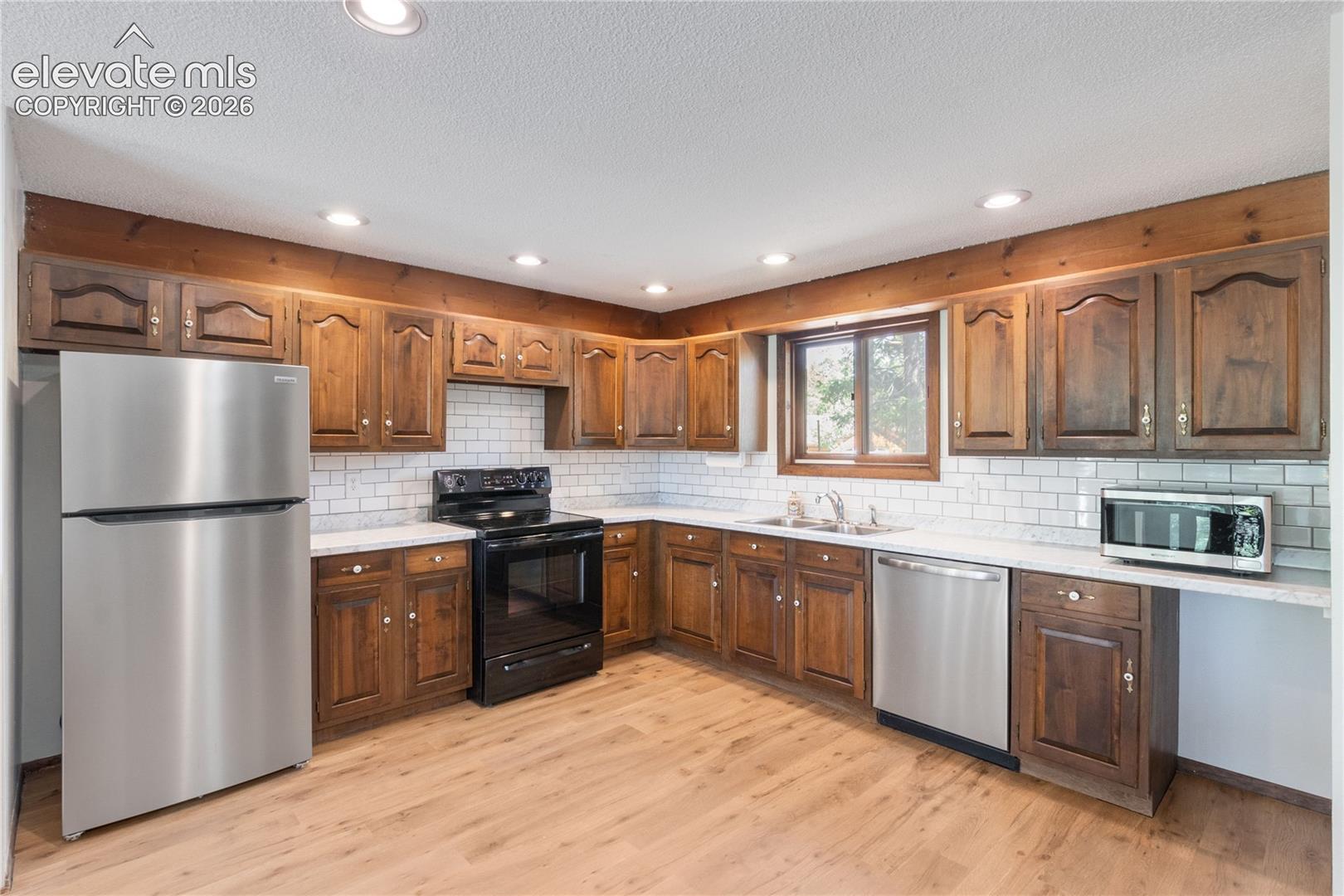 Photo 12 of 1257 W Midland Avenue, Woodland Park