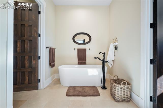 MB with tub