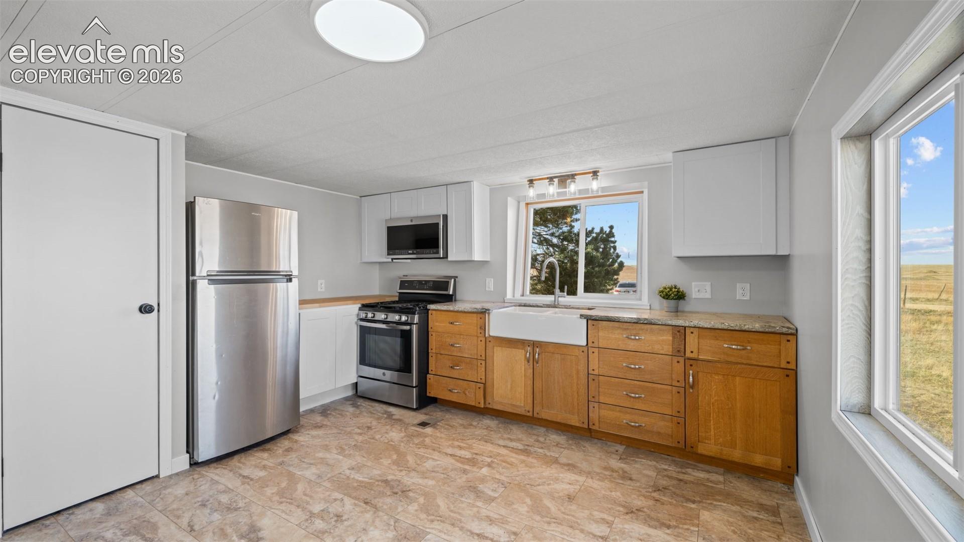 Photo 22 of 37155 E Jones Road, Yoder