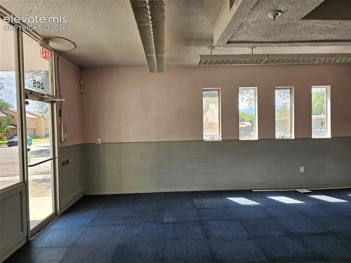 Photo 12 of 205 E Iowa Avenue, Fountain