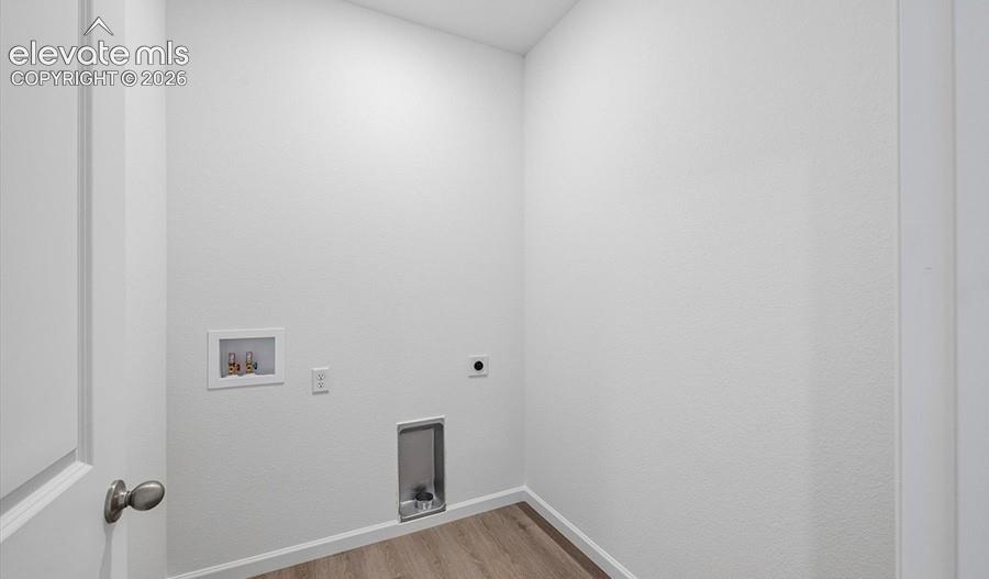 Photo 8 of 10119 Hartwood Drive, Peyton
