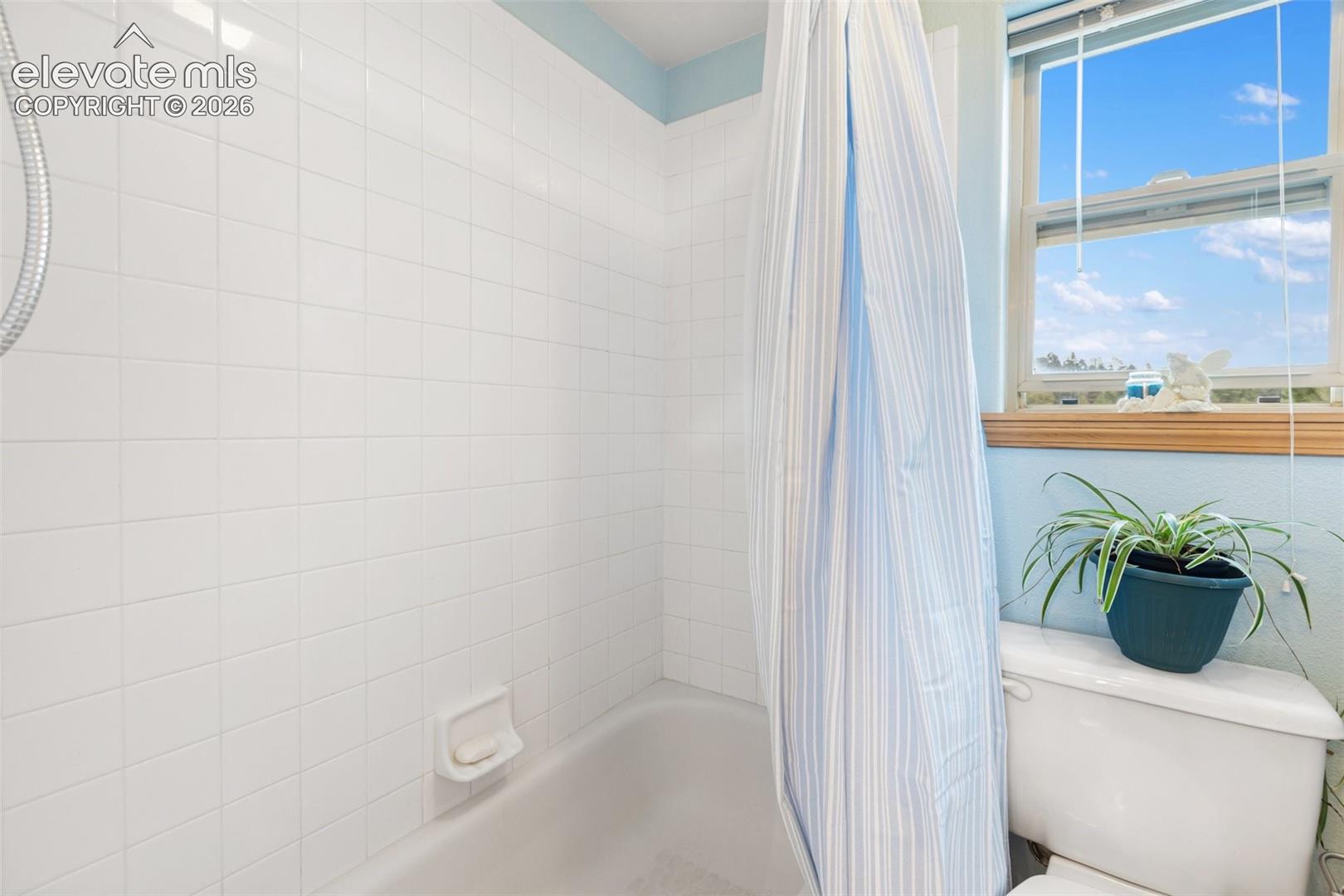 Main Level Full BAth