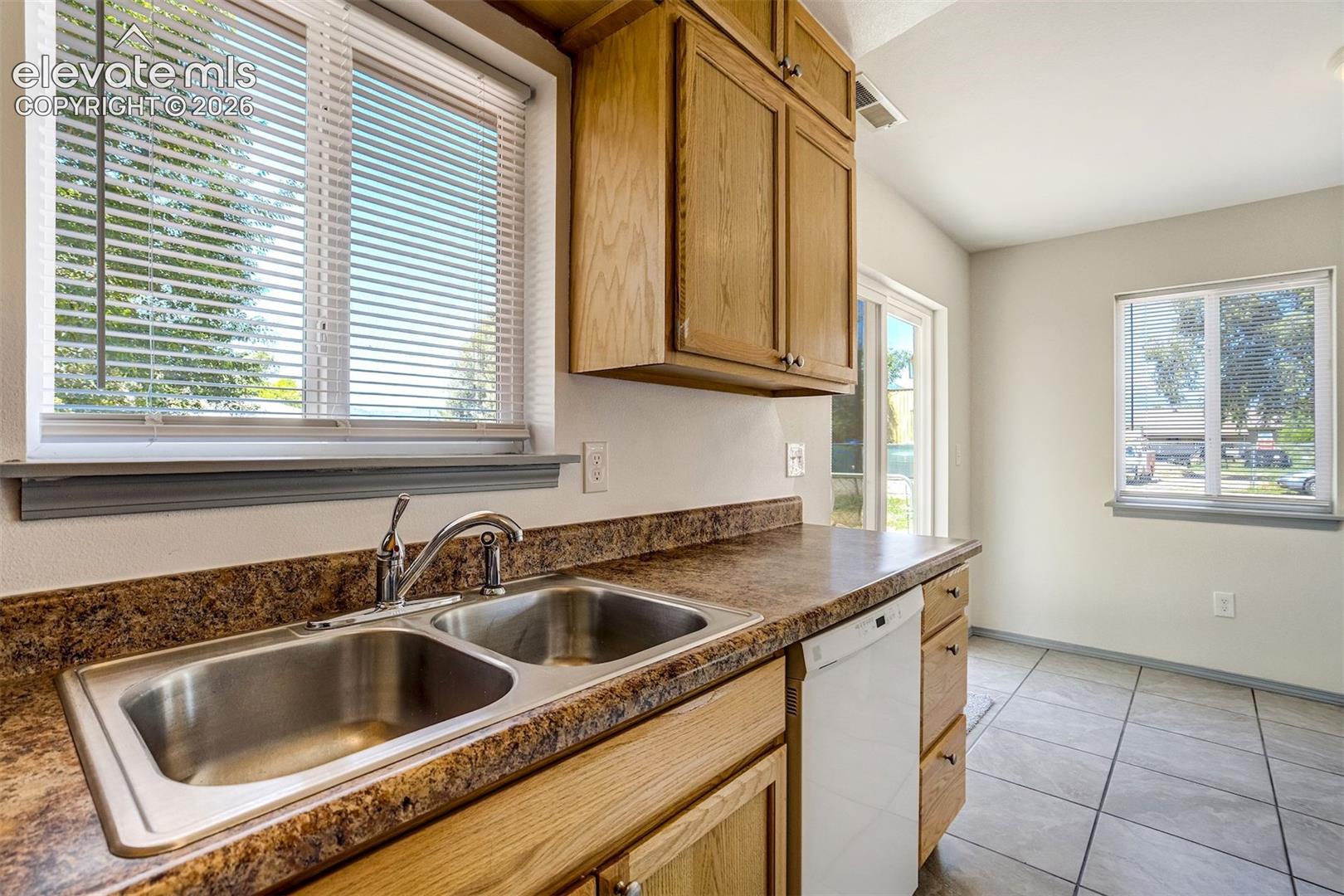 Photo 10 of 3025 Grandview Street, Colorado Springs