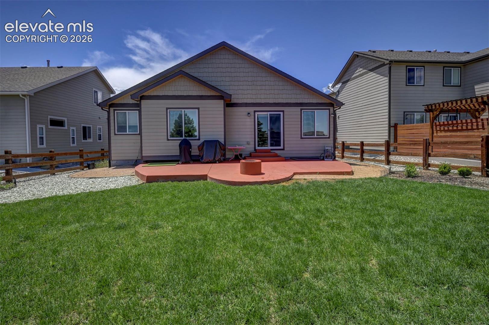 Photo 39 of 13713 Park Meadows Drive, Peyton