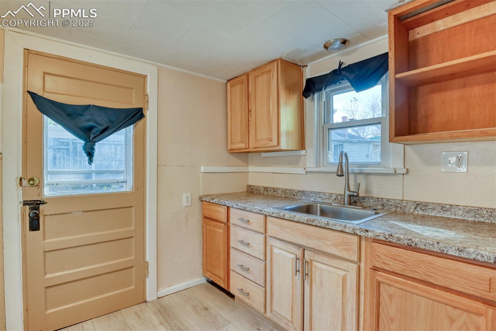 Cottage kitchen