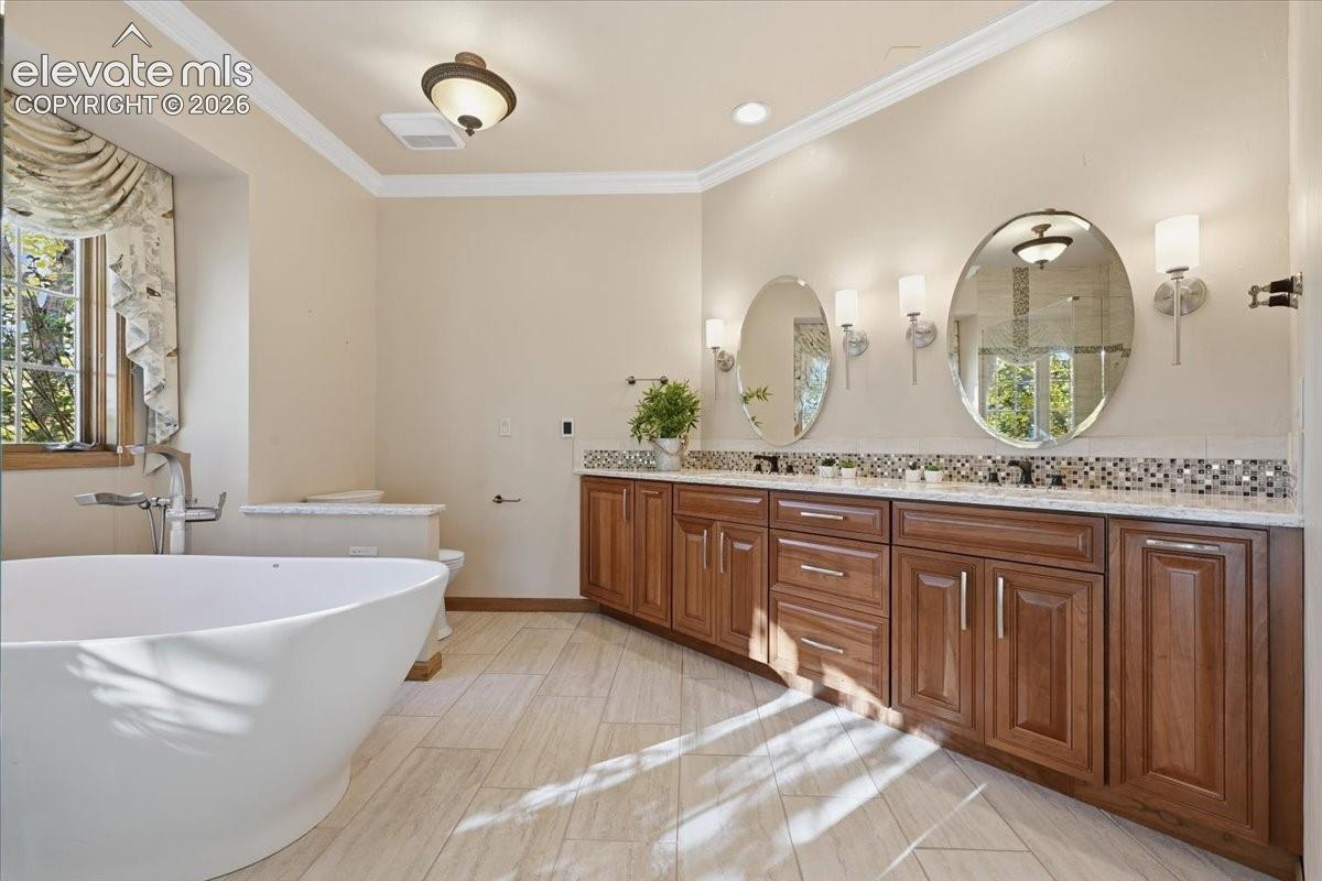 This private bath offers a beautiful sanctuary after a long day.