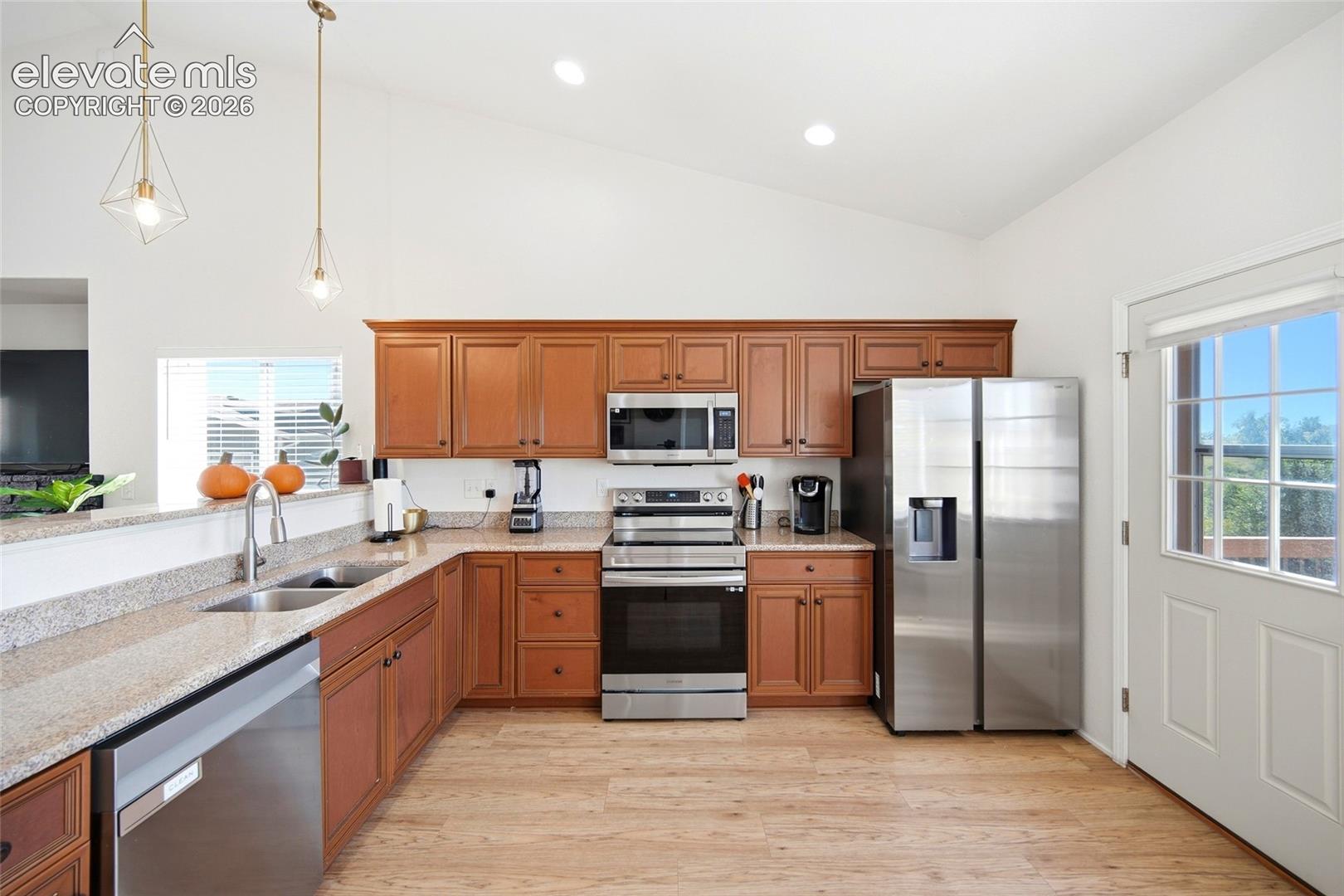 Photo 10 of 7454 Waterside Drive, Colorado Springs