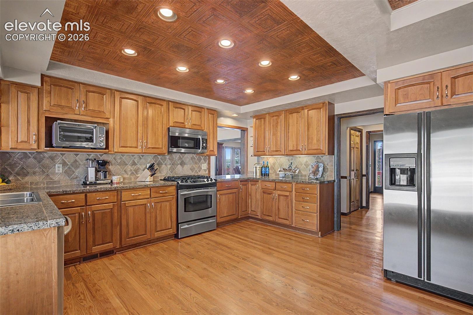 Custom Chef's Kitchen