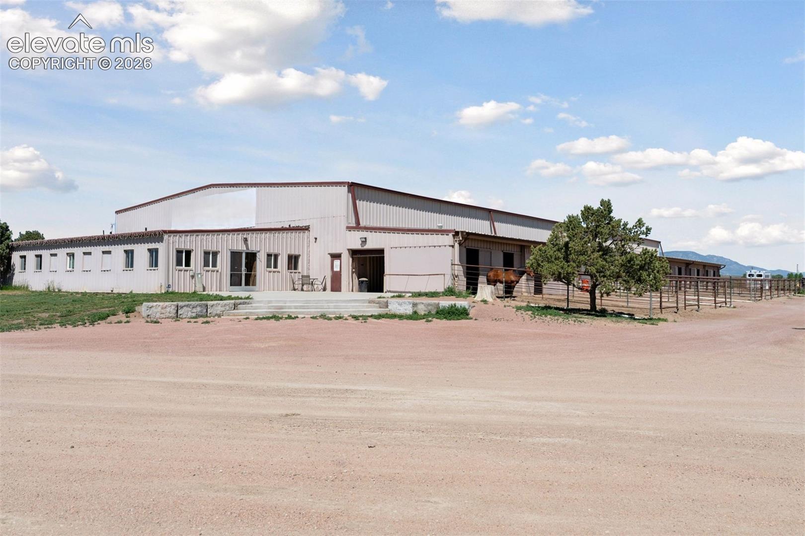 Indoor Riding Arena and Equestrian Center