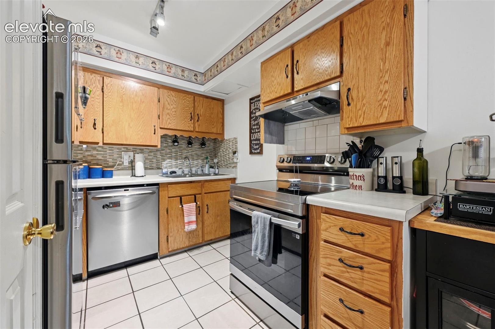 1131 Willow Bend Cir #2, Colorado Springs, CO 80918