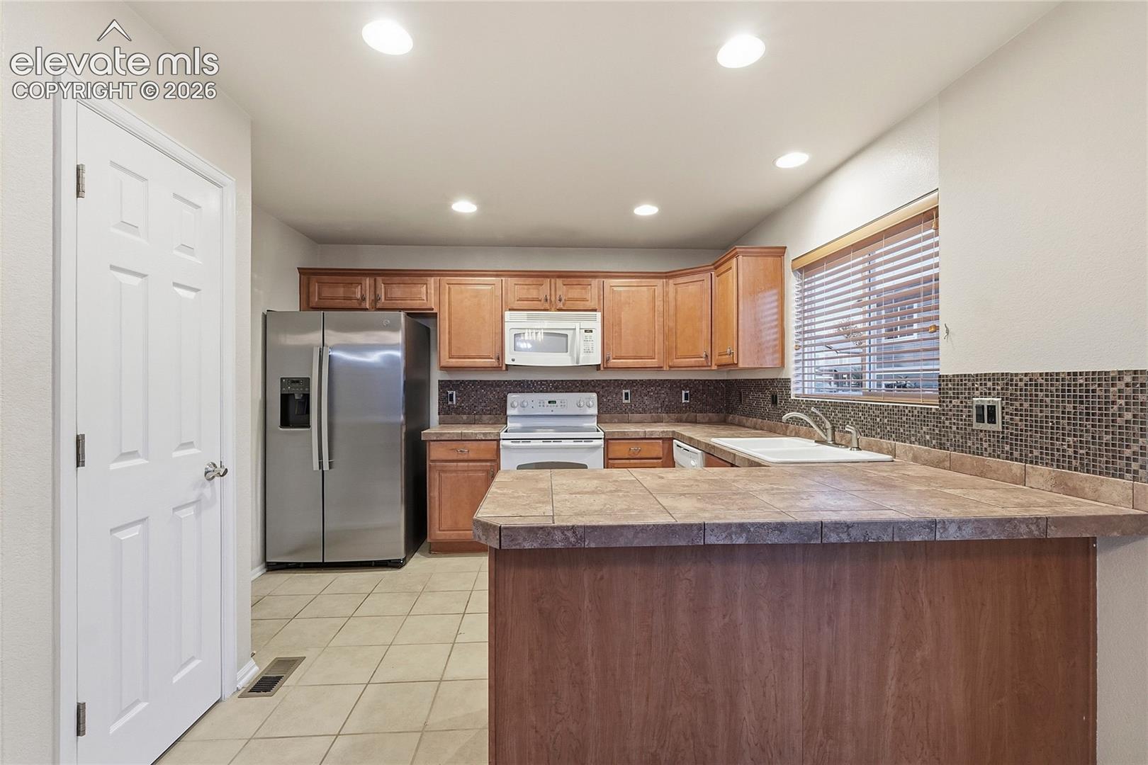 Photo 10 of 7763 Autumn Leaf Way, Colorado Springs