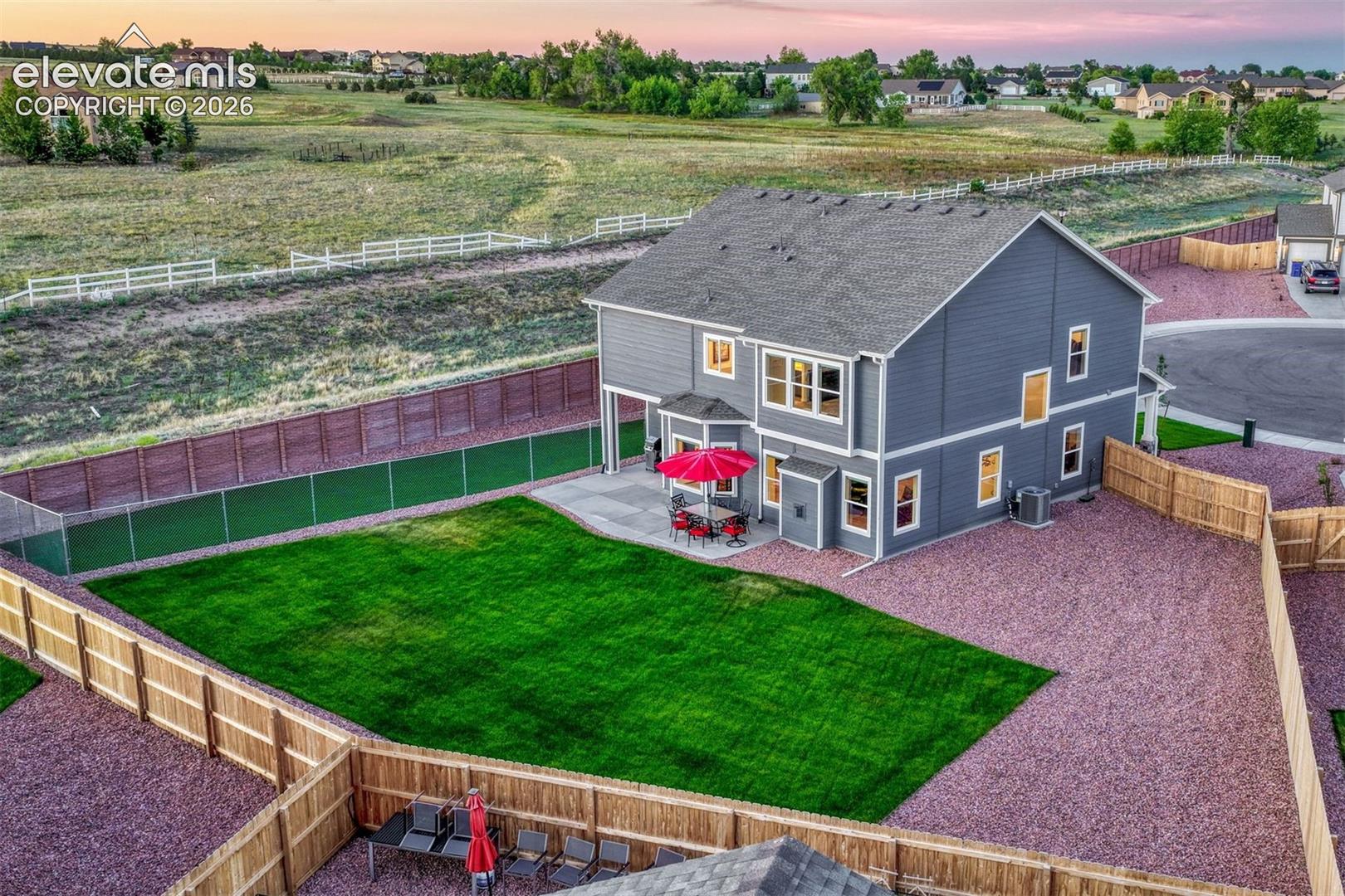Immense backyard