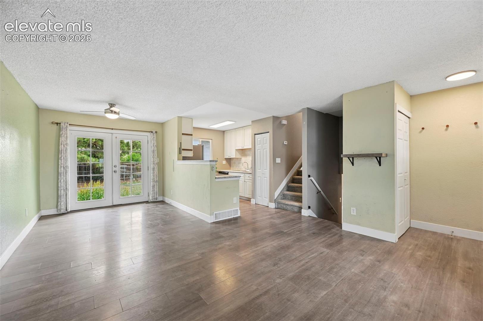 Photo 6 of 2297 Whitewood Drive, Colorado Springs