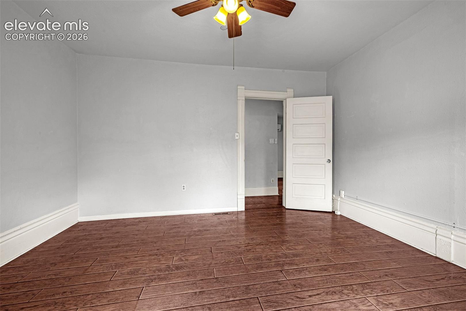 Main level unit