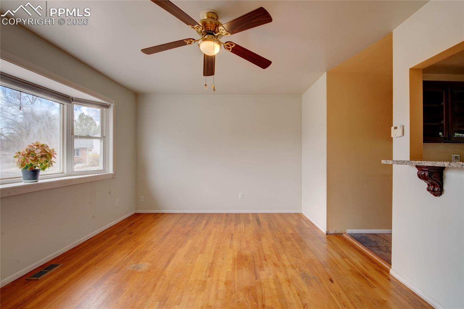 1413 Mears Dr, Colorado Springs, CO 80915