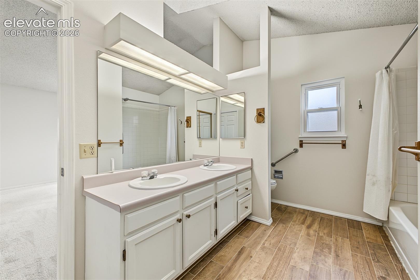 Photo 13 of 8430 Sassafras Drive, Colorado Springs