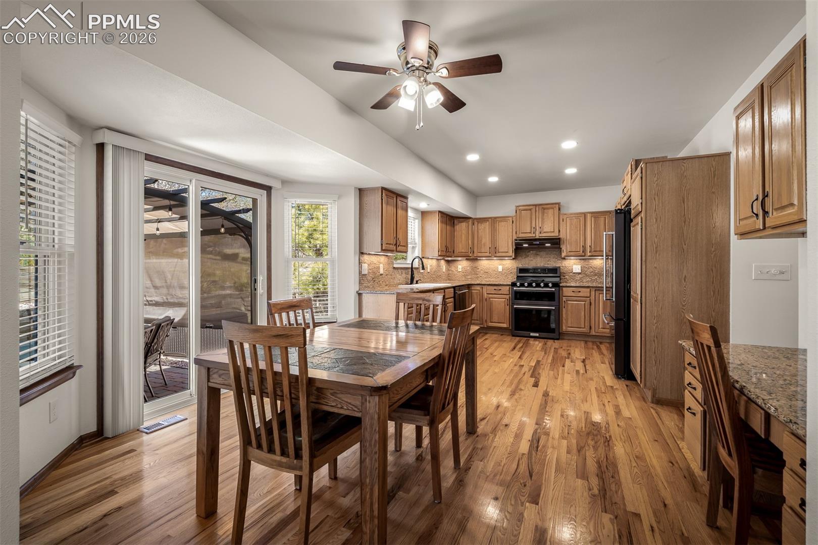 8450 Melross Court