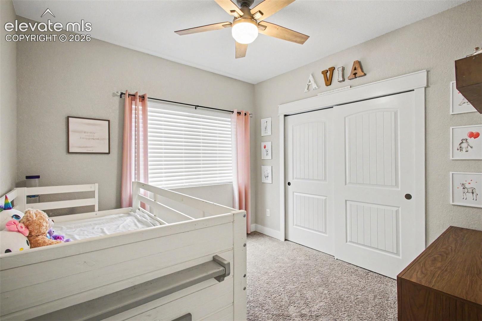 Large secondary bedroom