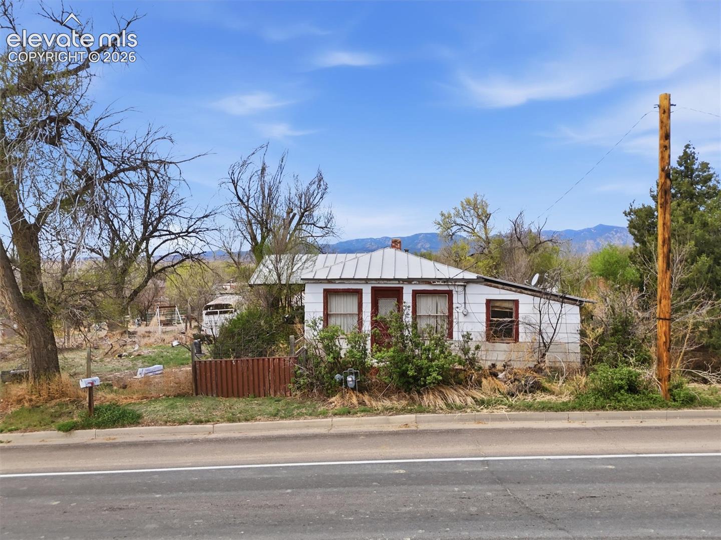 407 Fountain Mesa Rd, Fountain, CO 80817