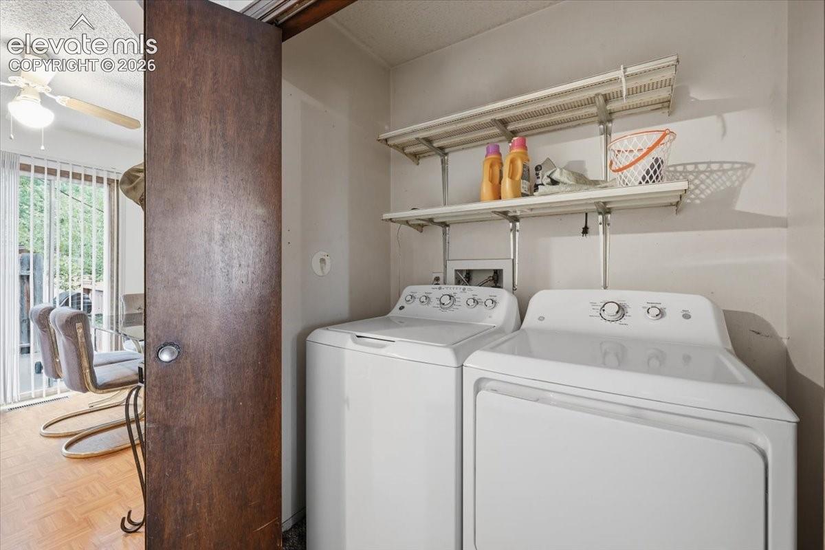 Unit 726 - In Unit Laundry - 2026 washer/dryer in unit 726.
