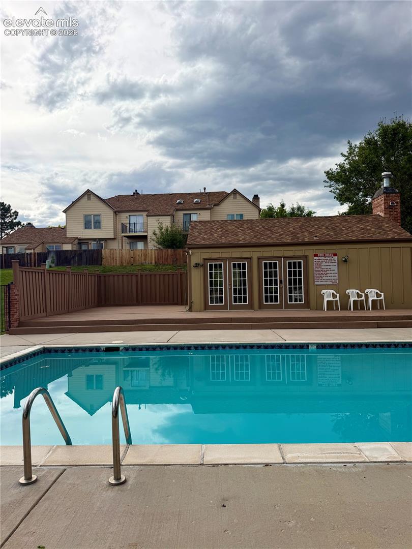 6829 Mountain Top Ln, Colorado Springs, CO 80919