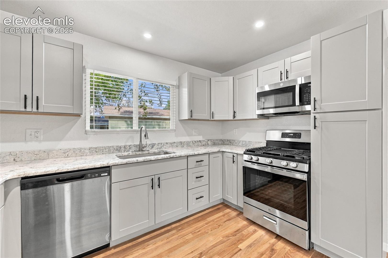 Photo 9 of 2518 Meade Circle, Colorado Springs